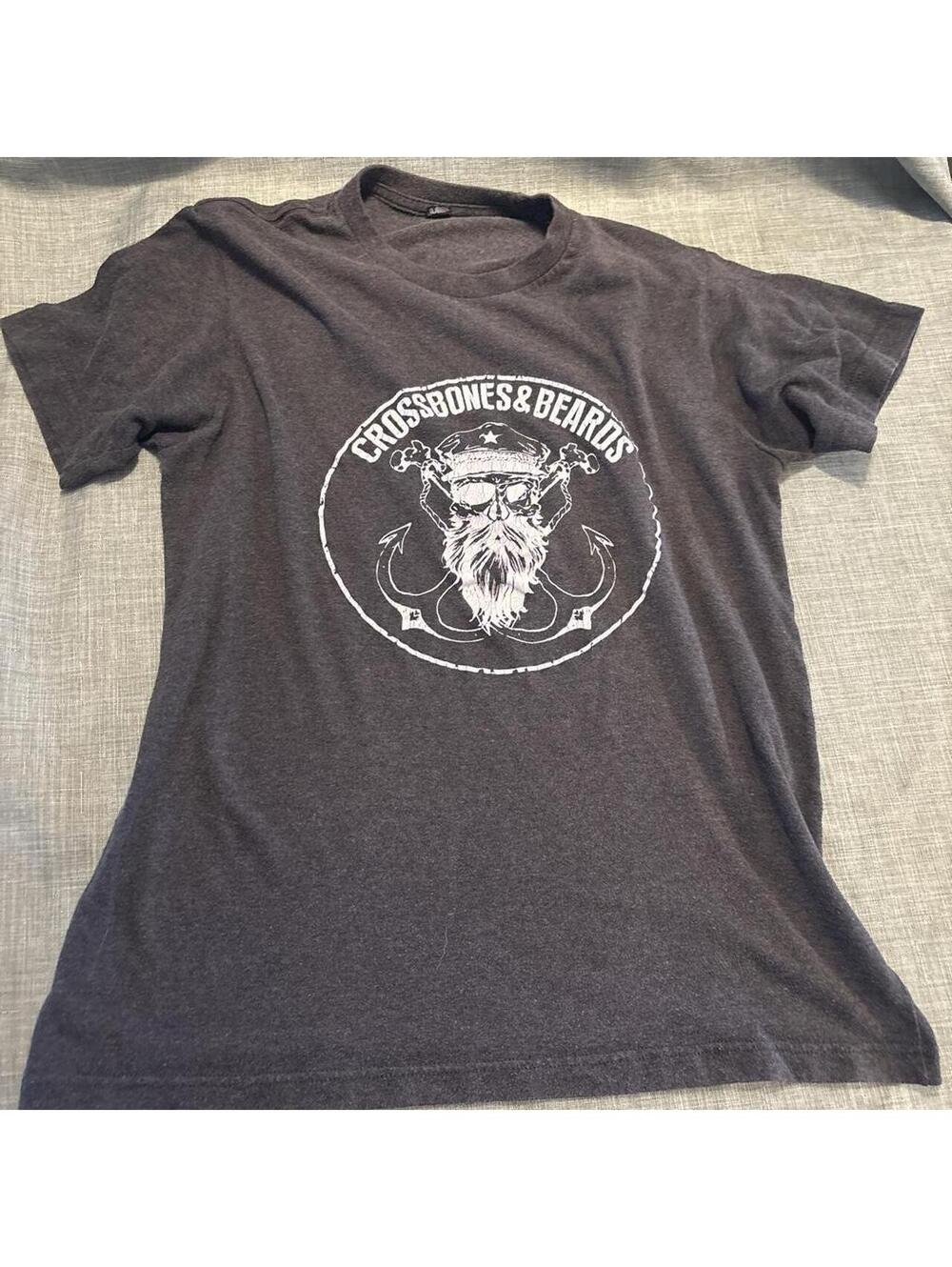 Women's Grey and Black Tshirt
